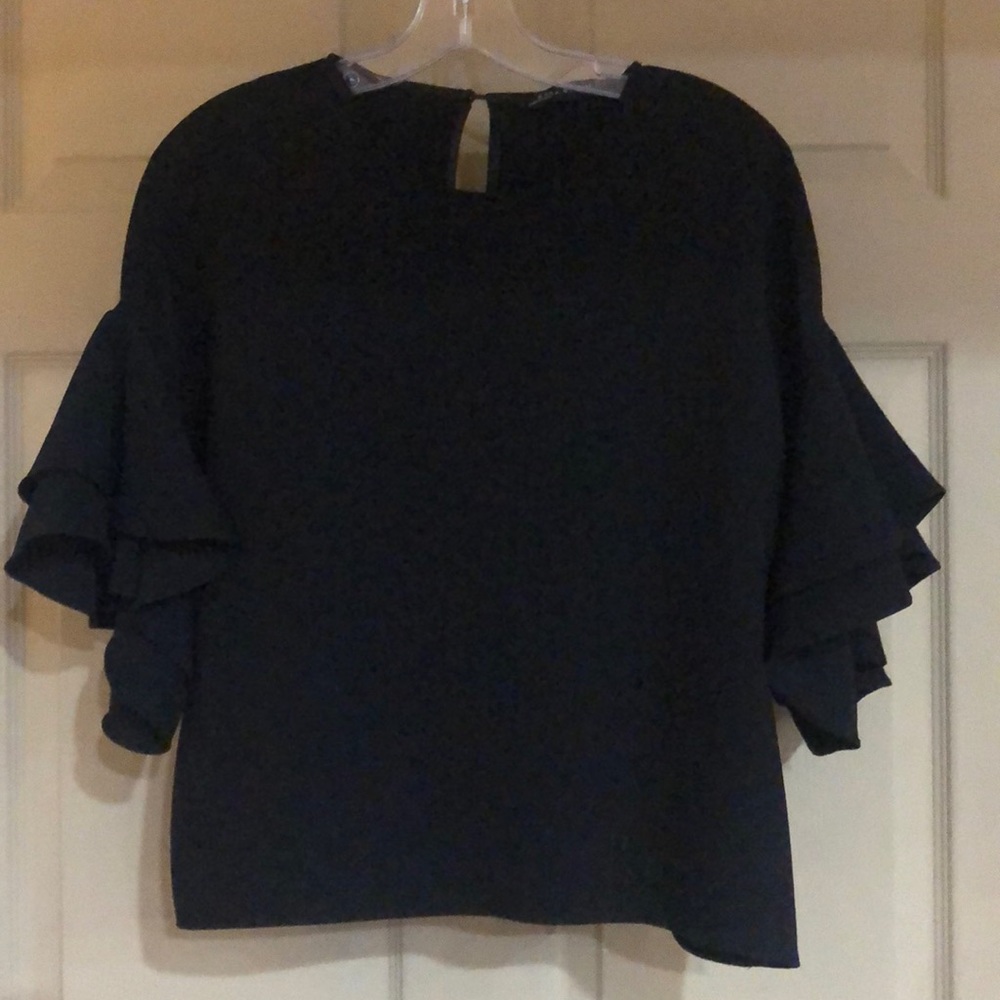 Ladies black ruffle top ruffle sleeves-NWT-SMALL